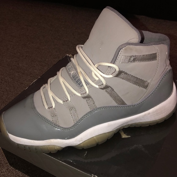 Air Jordan 11 - Cool Grey - Picture 3 of 4